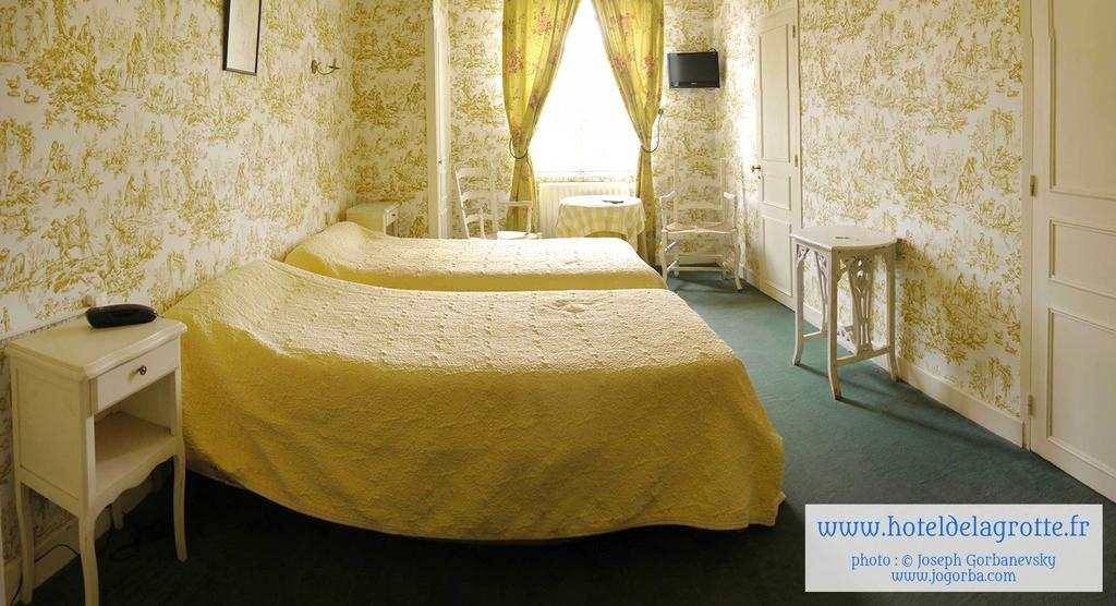 Hotel De La Grotte Montignac  Quarto foto